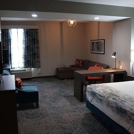 La Quinta Inn & Suites Dfw West-Glade-Parks Euless Eksteriør billede