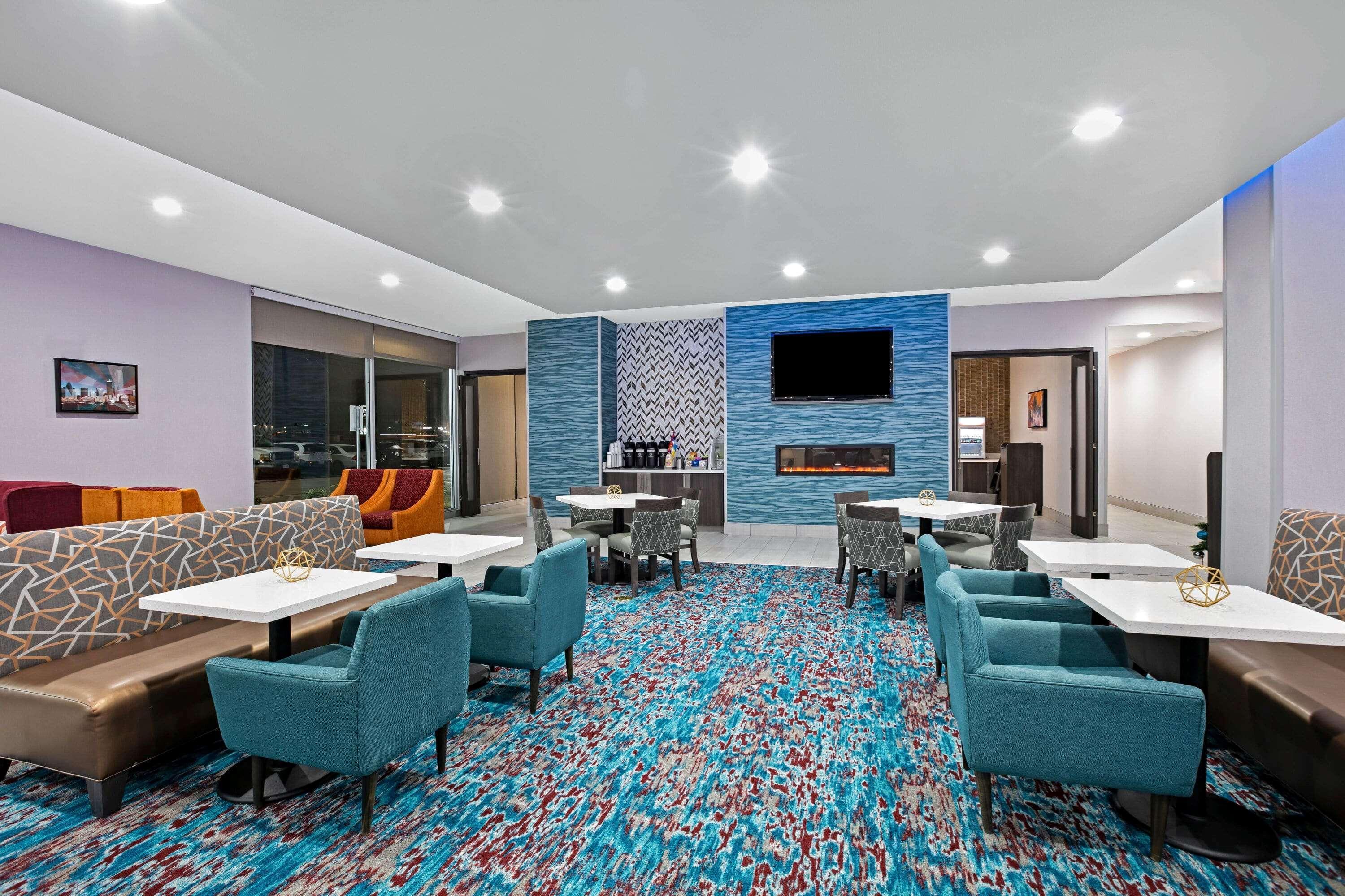 La Quinta Inn & Suites Dfw West-Glade-Parks Euless Eksteriør billede