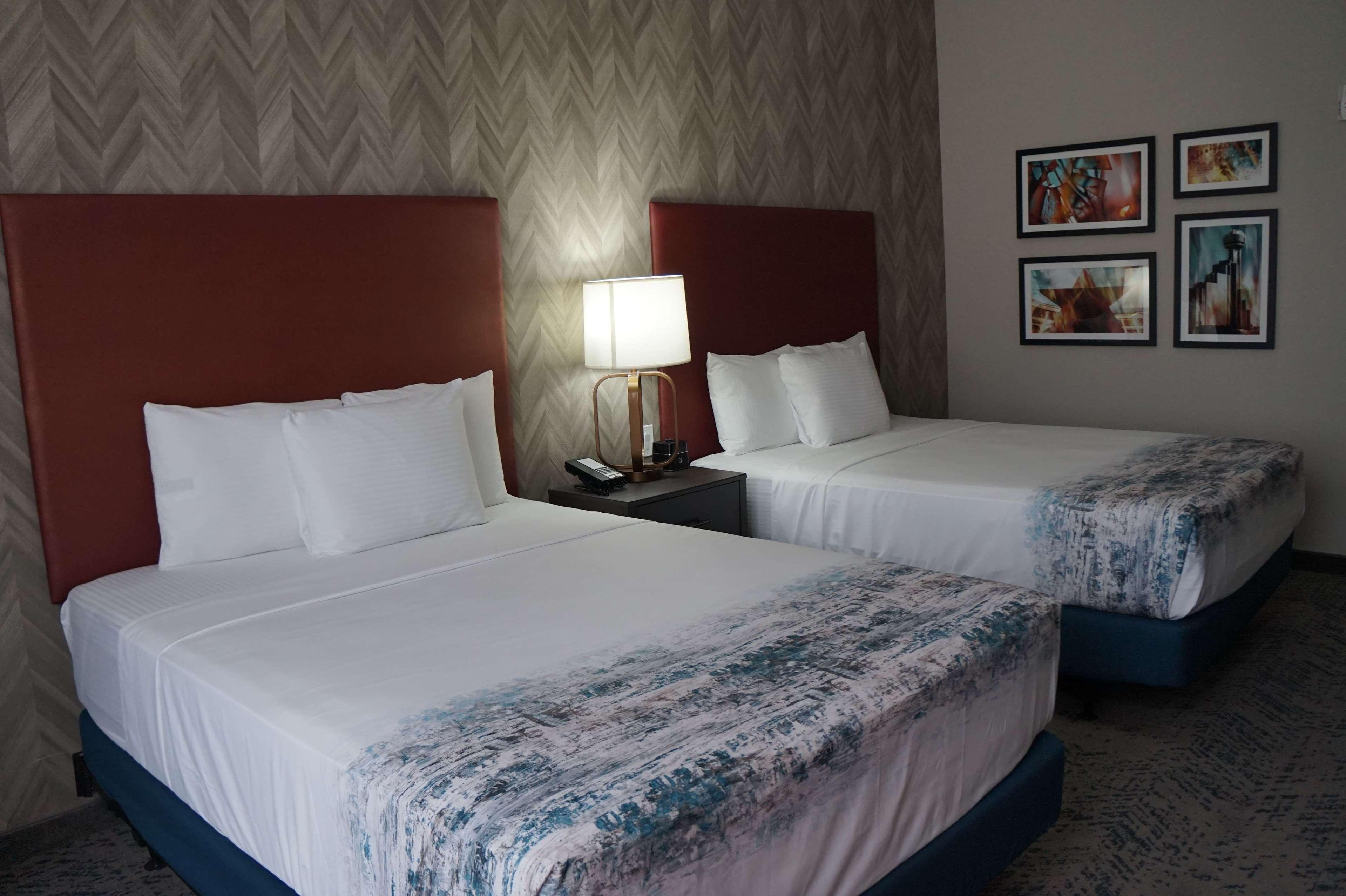 La Quinta Inn & Suites Dfw West-Glade-Parks Euless Eksteriør billede
