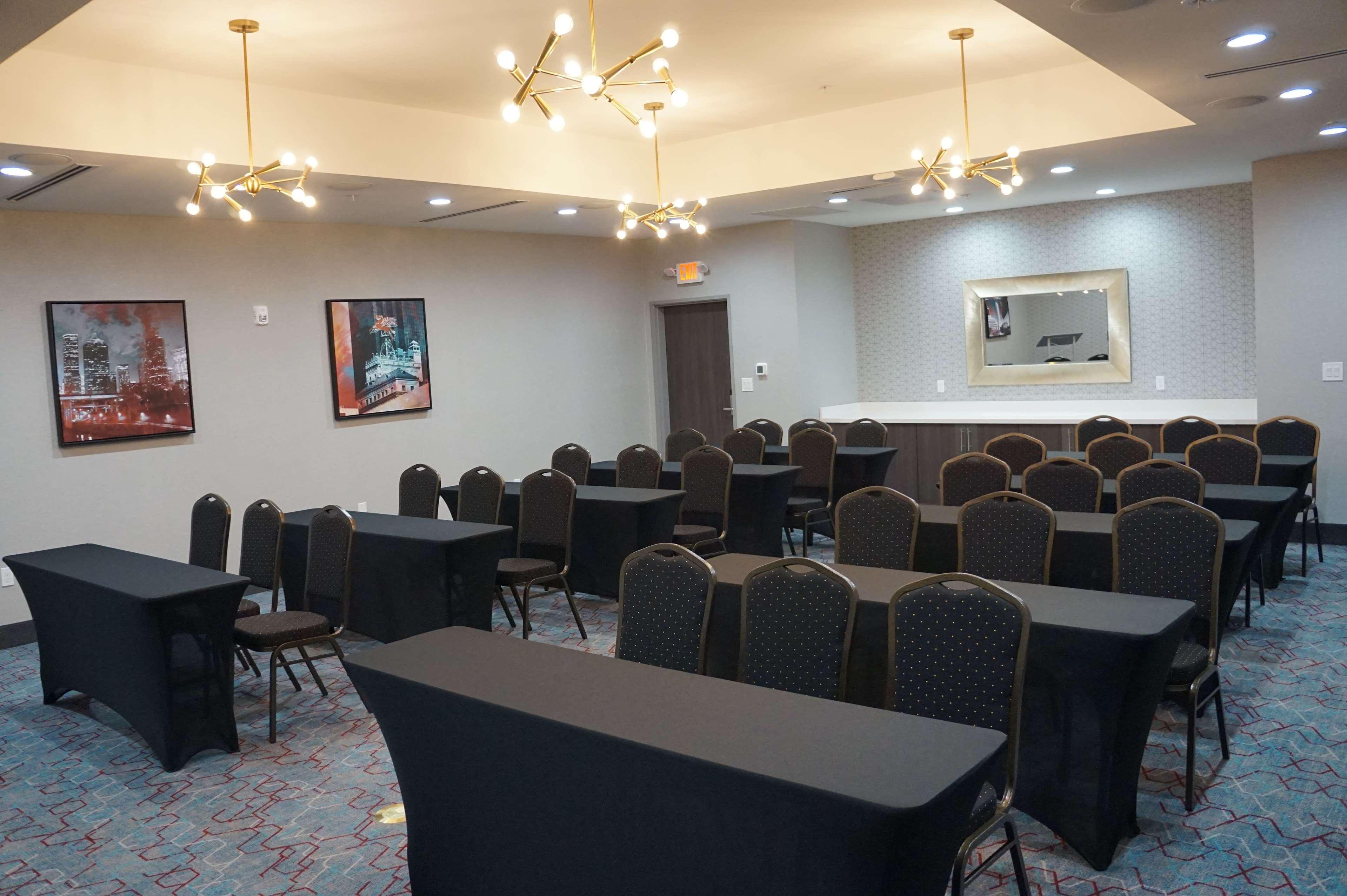 La Quinta Inn & Suites Dfw West-Glade-Parks Euless Eksteriør billede